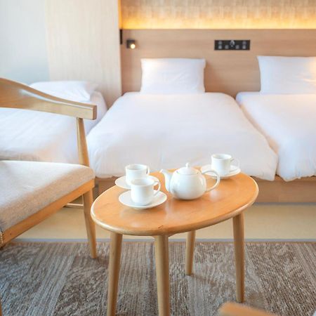 Wellstay Shinsekai Wakyo Осака Экстерьер фото