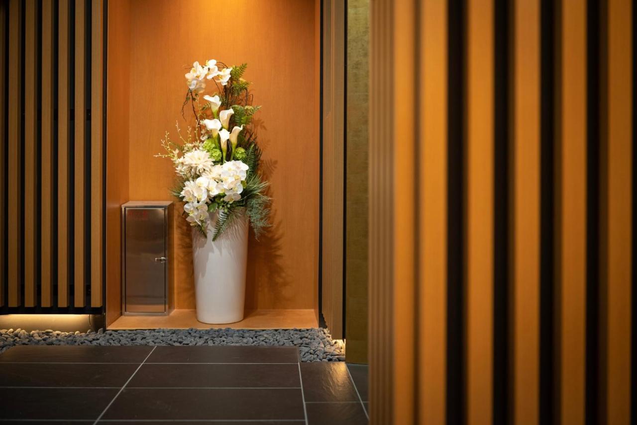 Wellstay Shinsekai Wakyo Осака Экстерьер фото