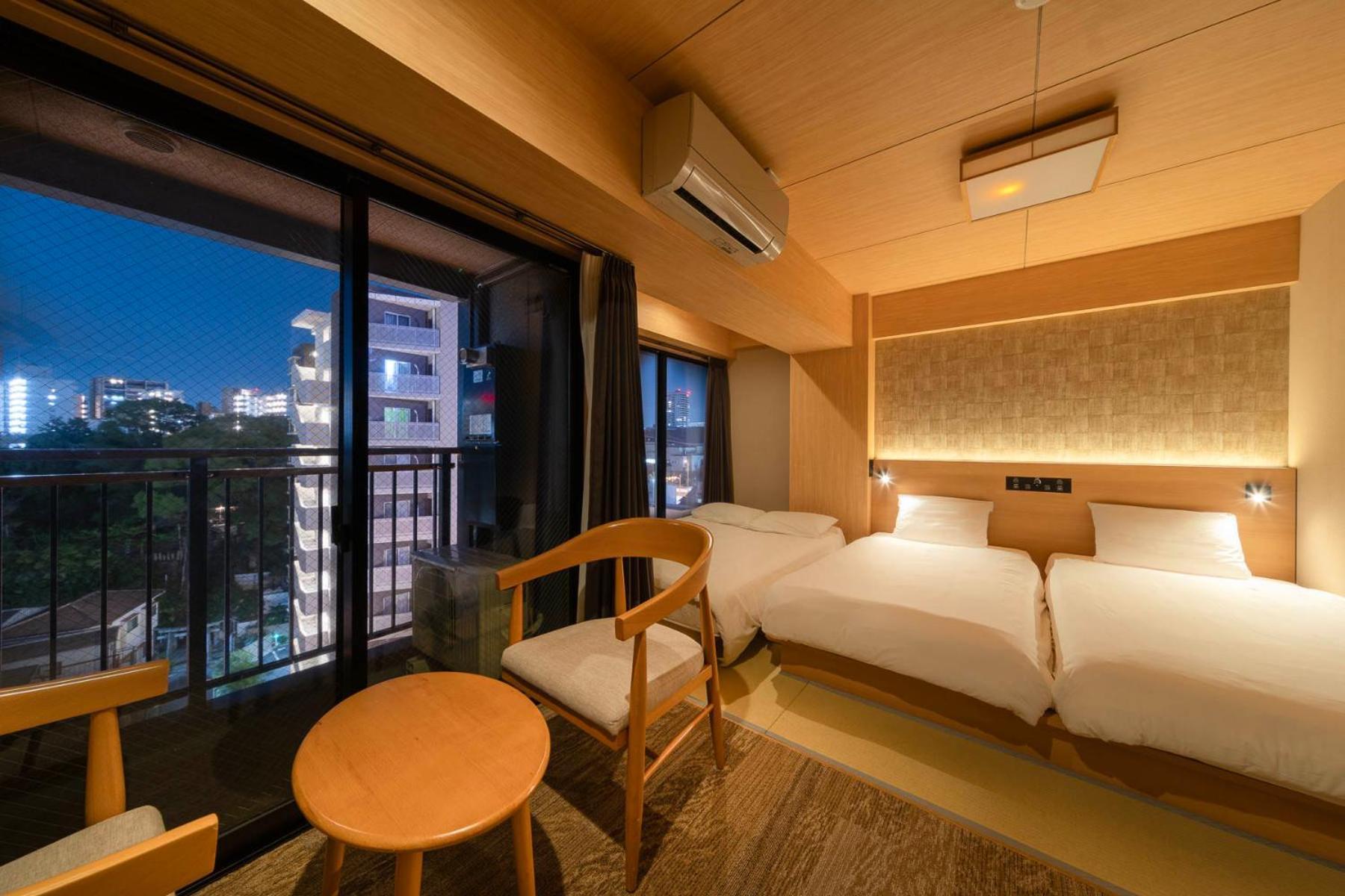 Wellstay Shinsekai Wakyo Осака Экстерьер фото